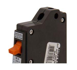 Interruptor automático americano 6 amp Saime
