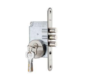 Cerrojo embutido doble Multipunto plata Yale