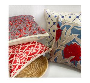 Cojín 45x45 cm Frangancia rojo crudo
