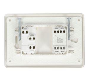 Placa armada toma corriente + interruptor 9/12 Orión Schneider