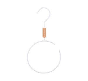 Colgador pañuelo blanco