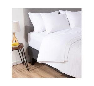 Plumón bicolor 1.5 plazas + Juego de sábanas blanco