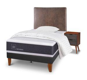Cama europea Curve Ortopedic 1.5 plazas + 1 almohada + 1 plumón + 1 respaldo + 1 velador Cic