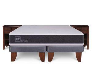 Cama europea 2 plazas New Ortopedic base dividida + velador New Torino Cic.