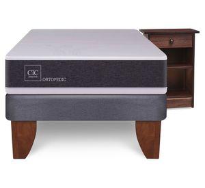 Cama europea 1.5 plazas Ortopedic + velador Dublín Cic
