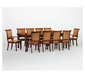 Comedor 8 sillas 2 sitiales New carrera Cic