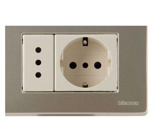 Enchufe hembra schuko + enchufe 10 amp aluminio Bticino