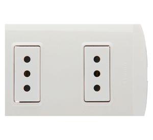 Toma corriente doble 10 a modus blanco Bticino