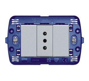 Placa semiarmada tomacorriente simple 10A tech Bticino