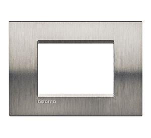 Placa rectangular 3 módulos Bticino