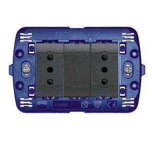 Toma doble semiarmada 10a 250v Bticino