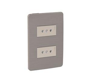 Placa armada doble toma corriente Orión bronce Schneider