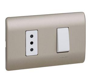 Placa armada interruptor 9/12 + tomacorriente 10A Génesis millan Schneider