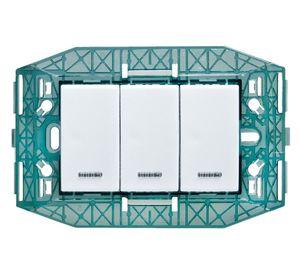Placa semiarmada interruptor triple 16A 9/32 blanco Kalop