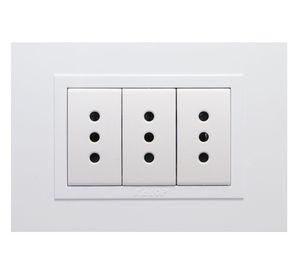Placa armada tomacorriente triple 10/15A Zen basic blanco Kalop