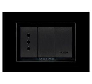 Enchufe doble 10A + Interruptor 9/12 Zen basic armado negro