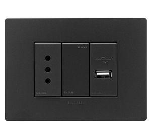 Placa armada toma corriente simple 10A + USB 1A S33 noir mate