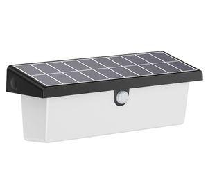 Aplique rectangular 100 lúmenes solar contra agua