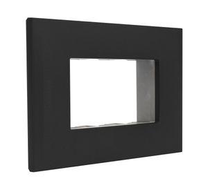 Placa 3 módulos + soporte Nobile negro Bticino
