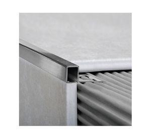Guarda canto Quadra 10 mm 2.5 m gris cromo