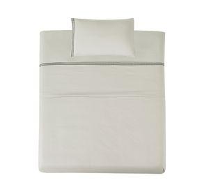 Juego de sábanas 1.5 plazas microfibra Bordada beige
