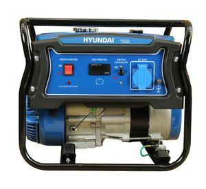 Generador a gasolina manual 1100W 6 lt 82HYG1500 Hyundai