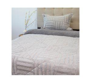 Cubrecama Plush senses gris D2 1.5 plazas
