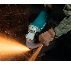 Esmeril angular GA7060 2200 W 7'