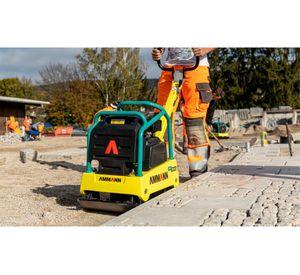 Placa compactadora APR22-40 RV2200 kg