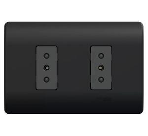 Placa Genesis armada toma corriente doble 10 A 2P+T black