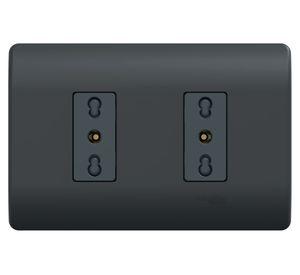 Placa Genesis armada toma corriente doble 10/16 A 2P+T black