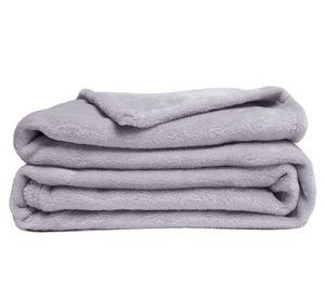 Manta flannel gris 130 x 170 cm