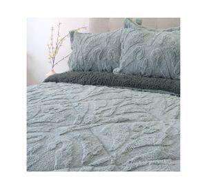 Cubrecama Jacquard gris Súper King