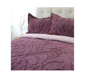 Cubrecama Jacquard obispo King