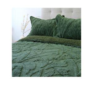 Cubrecama Doral verde Súper King