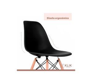 Comedor Mesa de Vidrio Nórdica 140x90 cm + 6 Sillas Eames Negras