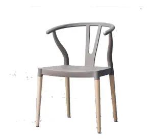PACK 4 SILLAS WISH ASIENTO POLIPROPILENO ESTRUCTURA MADERA