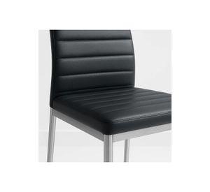 Pack de 2 Sillas Acolchadas Dining Liana con patas cromadas - Negras