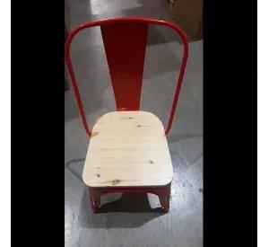 SILLA TOLIX CON ASIENTO DE MADERA ESTRUCTURA METALICA