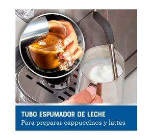 Cafetera Espresso Compacta Oster BVSTEM7200 15bar 1350W Gris