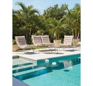 JUEGO DE TERRAZA ACOLCHADO BEIGE - 4 PUESTOS CON MESAS CENTRO