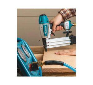 CLAVADORA NEUMATICA MAKITA 18GA (AF506)