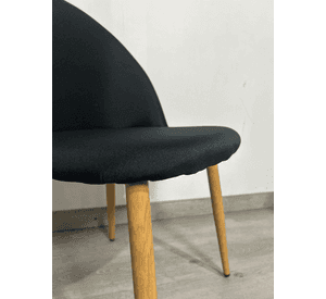 Pack 4 Sillas de Comedor Nordica Gabrielle Tapizada en Lino con Patas Metal