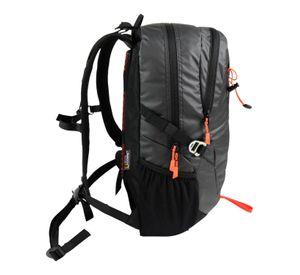 Mochila Outdoor Hainzel 27 Litros Negra National Geographic