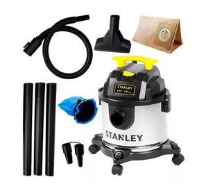 Aspiradora Acero Inoxidable 960W 15.1Lts Stanley