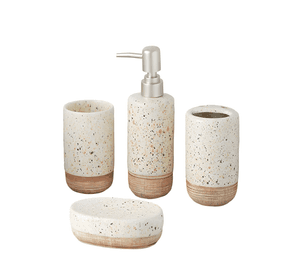 Set Lujoso de 4 Accesorios de Baño