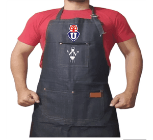 Delantal Jeans Parrillero Estampado Logo U. De Chile, Color.