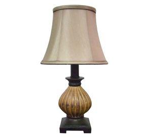 LÁMPARA SOBREMESA CLASICA BEIGE ENVEJECIDA E14 1X60W
