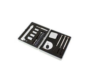 Set Maletín Plateado 21 Herramientas