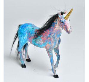 Adorno de Mesa resina Fria Unicornio Unico